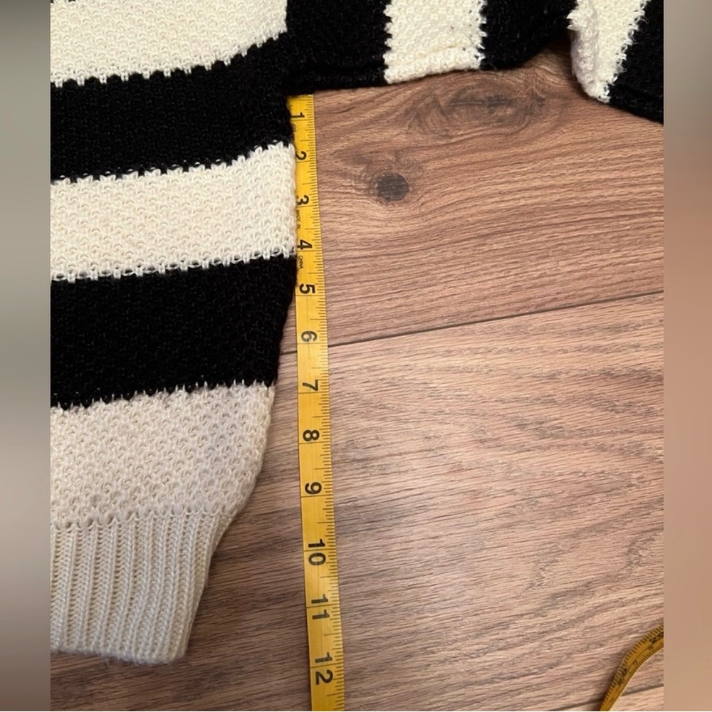 Denim & Supply Ralph Lauren Black and White Striped Crewneck Sweater - Picture 5 of 6